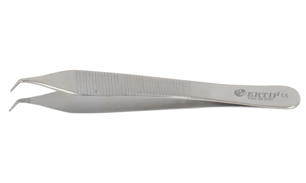 Ertıp Adson Model Extracting Forceps with Serration (6 MM 40°)