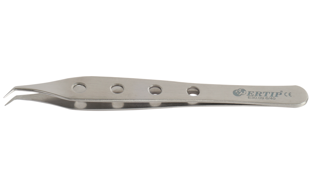 Ertıp With Hole Model Extracting Forceps With Horizontal Serration (6 MM 40°)